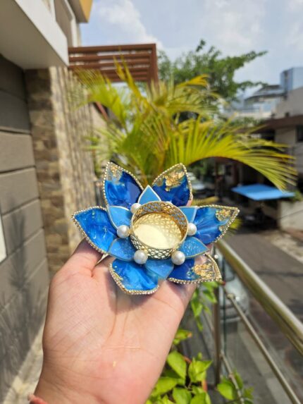 Decorated Tea light holder by creative holic